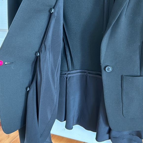 Elizabeth and James 0 black suit blazer - Picture 5 of 6